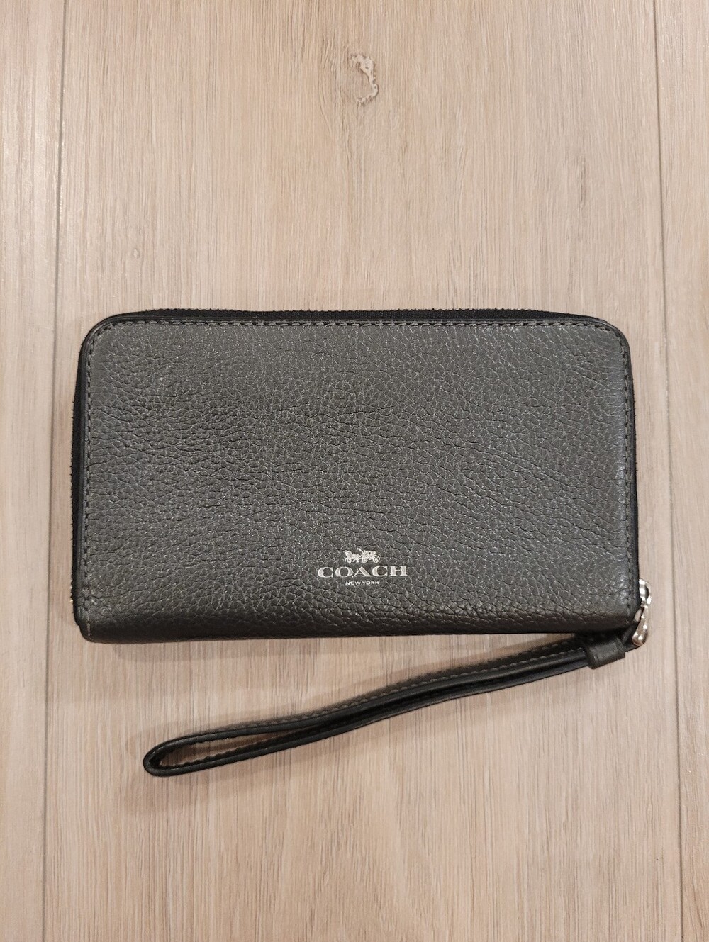COACH | Glitter Star Wristlet Leather Wallet